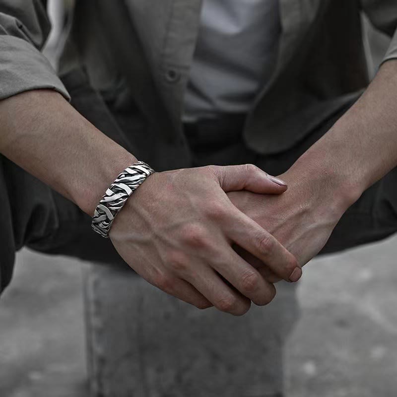 Fortune Jewel Retro Line Texture Healing Cuff Bracelet Bangle