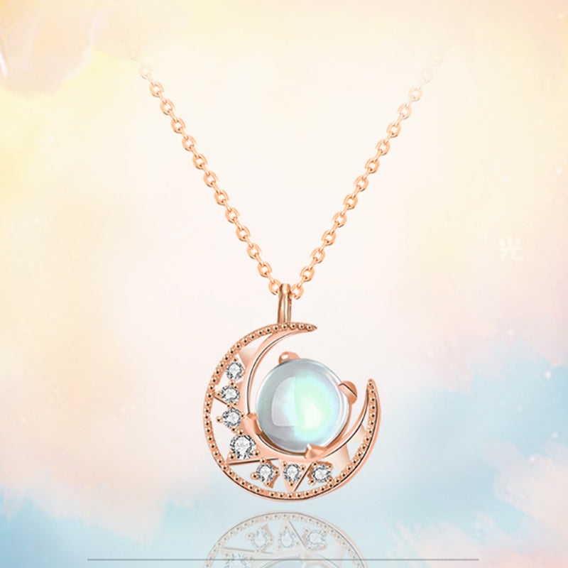Fortune Jewel 925 Sterling Silver Moonstone Moon Pattern Love Necklace Pendant