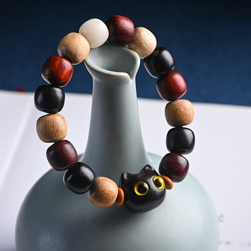 Fortune Jewel Small Leaf Red Sandalwood Ebony Wood Cute Cat Engraved Protection Bracelet