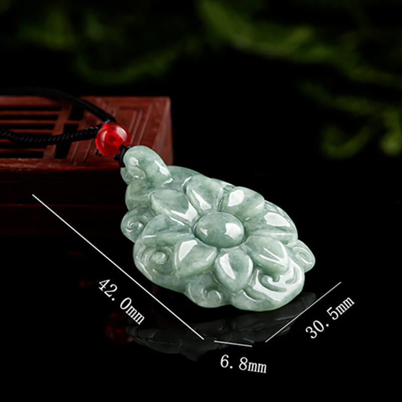 Fortune Jewel Natural Jade Kalanchoe blossfeldiana Flower Pattern Luck Necklace Pendant