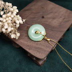 Fortune Jewel Round Jade Leaf Blessing Fortune Necklace Chain Pendant