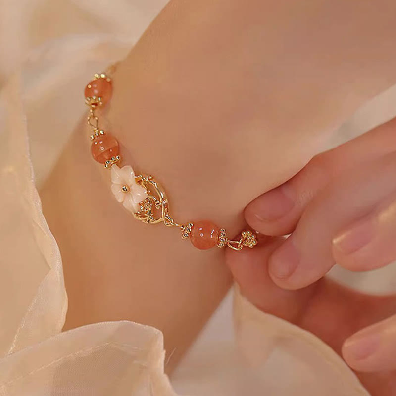 Fortune Jewel Red Agate Tridacna Stone Flower Confidence Bracelet