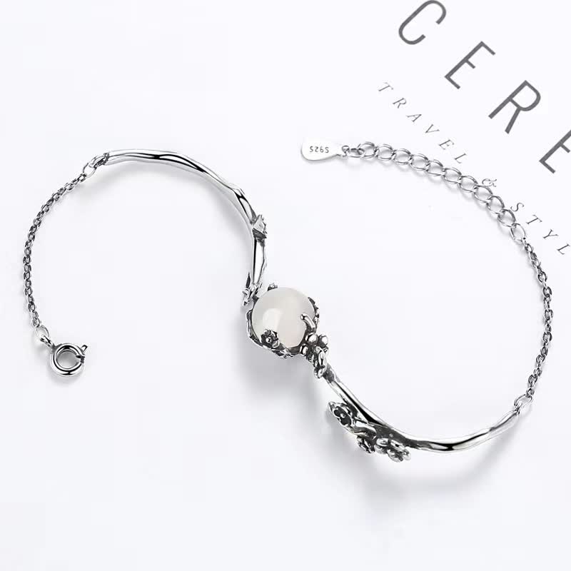 Fortune Jewel Plum Blossom Chalcedony Positive Bracelet
