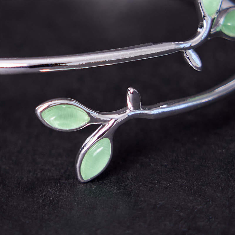 Fortune Jewel Leaf Pattern Cat Eye Support Cuff Bracelet Bangle
