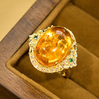 Fortune Jewel Amber Flower Pigeon Egg Pattern Focus Ring