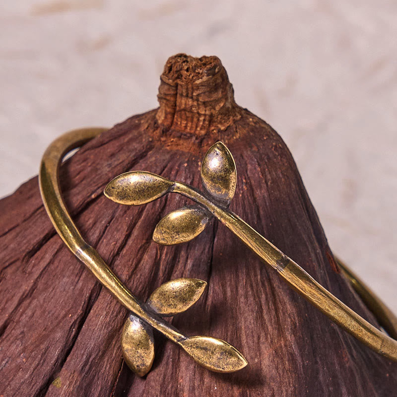 Fortune Jewel Lucky Clover Copper Brass Healing Bracelet Bangle