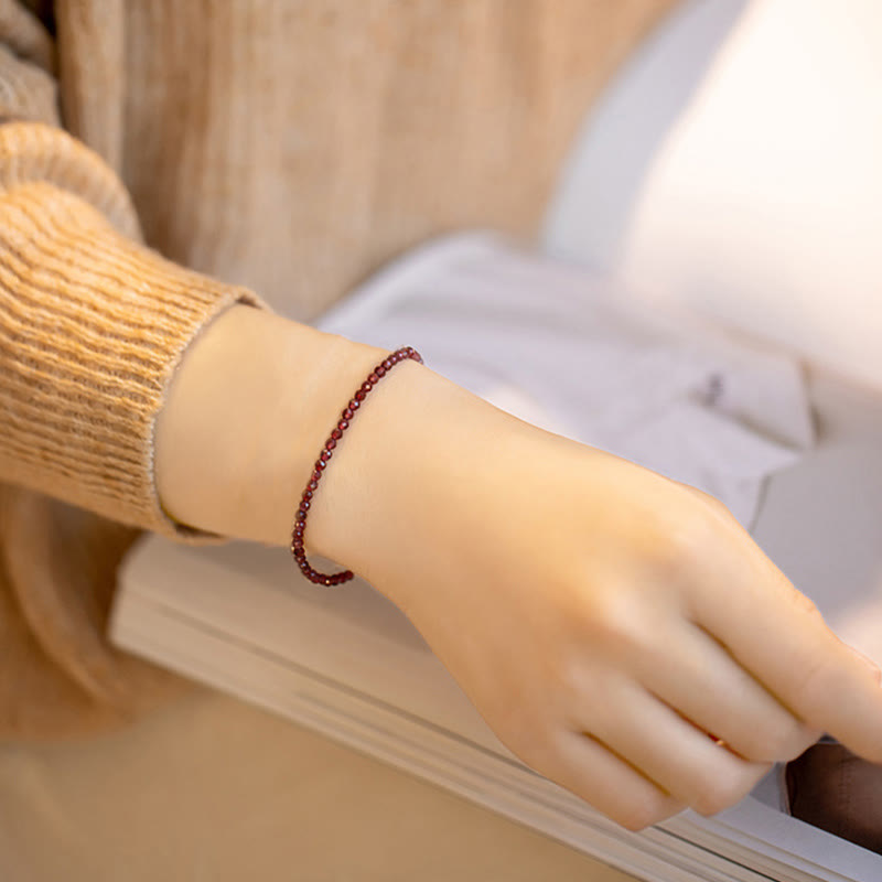 Fortune Jewel 3mm Natural Small Garnet Ultra-Thin Beads Protection Bracelet