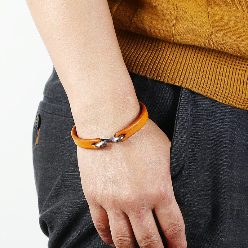 Fortune Jewel Vintage Leather Plain Strength Buckle Bracelet