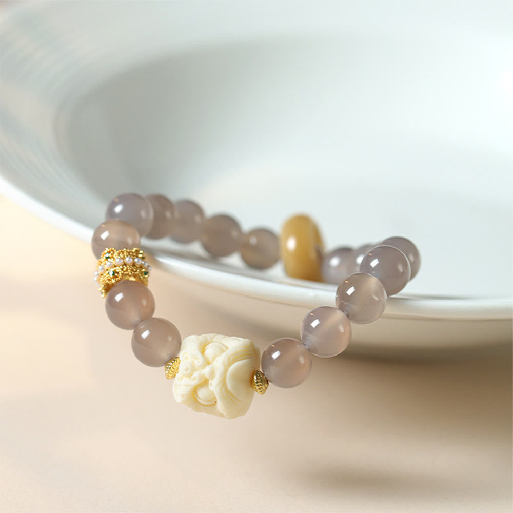 Fortune Jewel Amber Gray Agate Ivory Fruit Confidence Bracelet