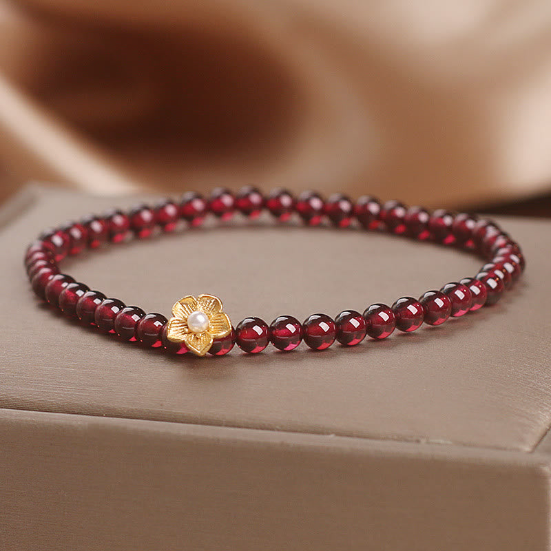Fortune Jewel Natural 4mm Garnet Beads Flower Passion Bracelet