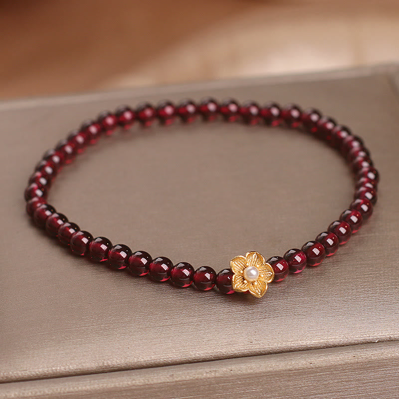 Fortune Jewel Natural 4mm Garnet Beads Flower Passion Bracelet