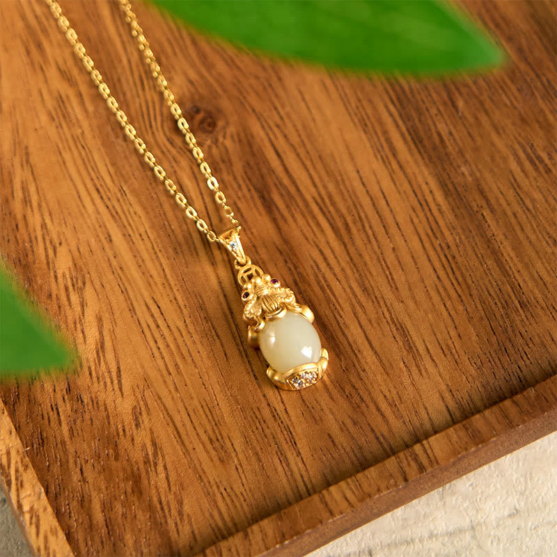 Fortune Jewel White Jade PiXiu Wealth Luck Chain Necklace Pendant
