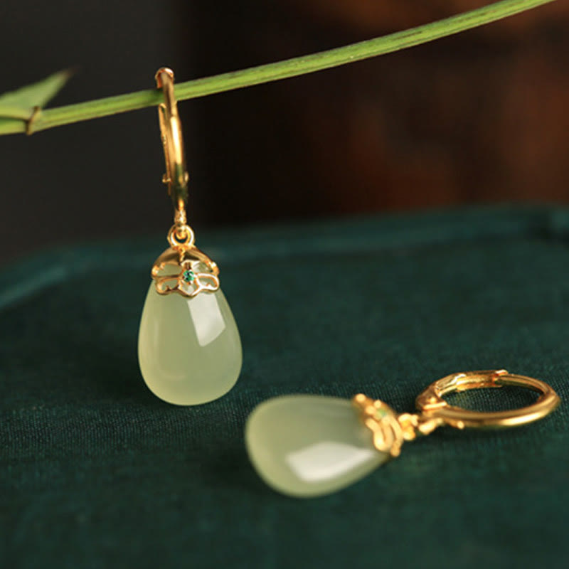 Fortune Jewel Green Chalcedony Water Drop Strength Copper Posts Earrings