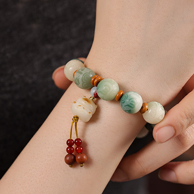 Fortune Jewel Gradient Bodhi Seed Om Mani Padme Hum Carved Zakiram Peace Bracelet Fortune Jewel
