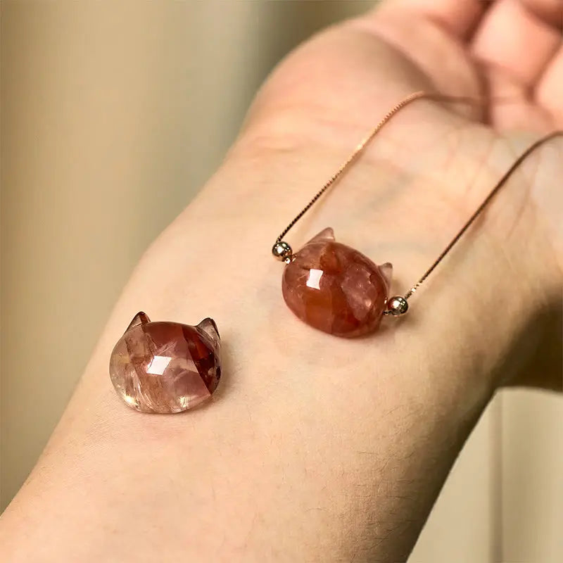 Fortune Jewel 925 Sterling Silver Cat Head Natural Red Flower Quartz Protection Necklace Pendant Fortune Jewel