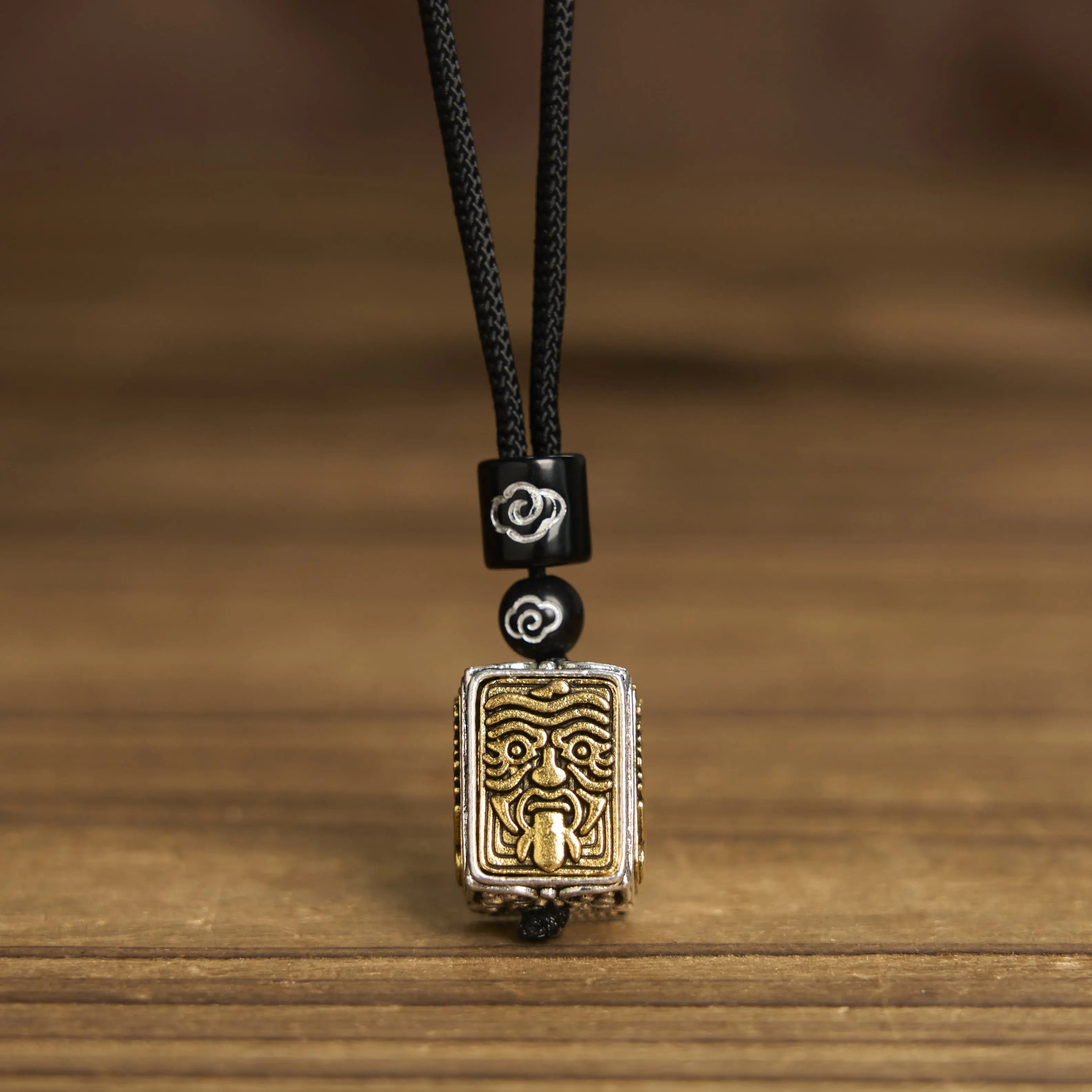 Fortune Jewel Tibetan Zakiram Goddess Of Wealth Protection Rope Square Necklace Pendant Fortune Jewel