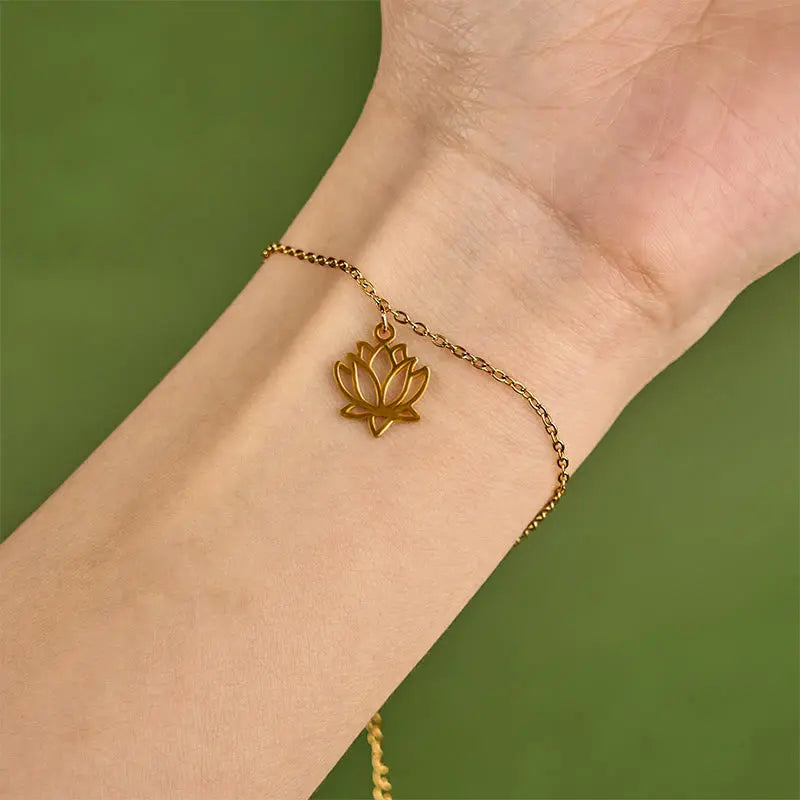 Fortune Jewel Lotus Pattern Titanium Steel Enlightenment Bracelet Fortune Jewel