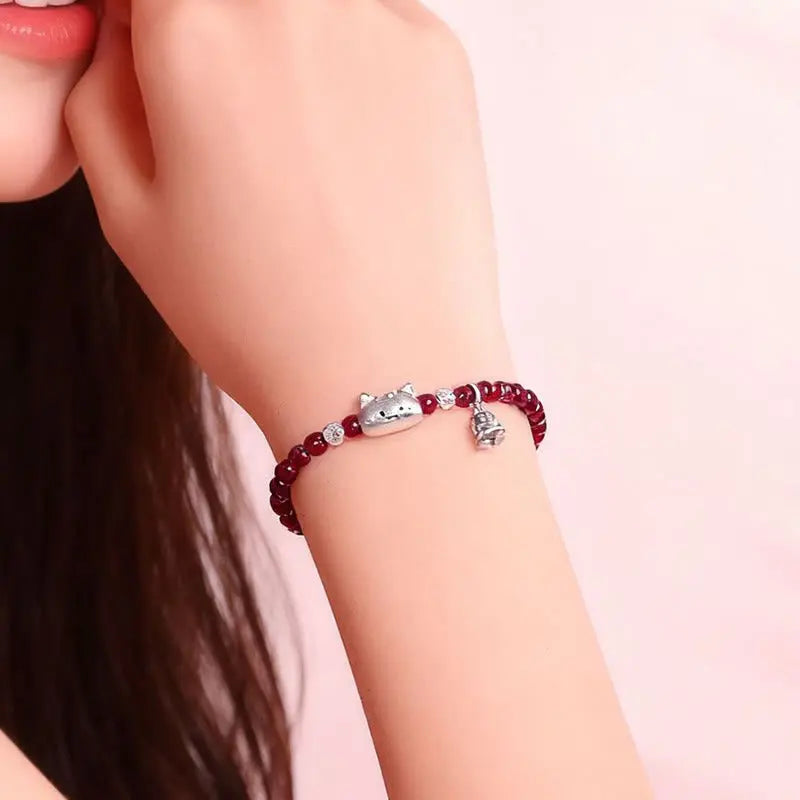 Fortune Jewel 999 Sterling Silver Natural Cute Cat Head Garnet Protection Bead Bracelet Fortune Jewel