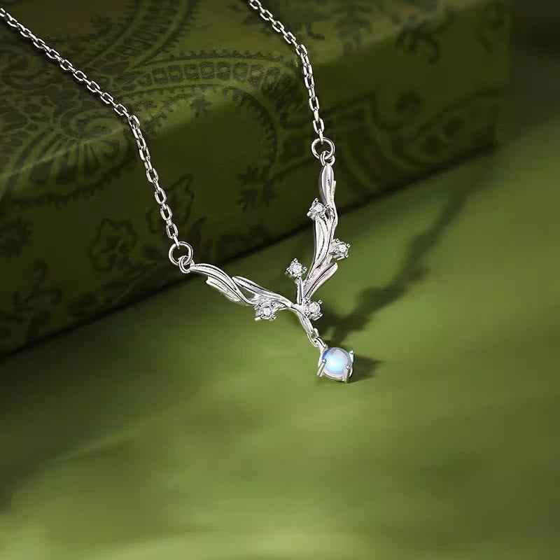 Fortune Jewel 925 Sterling Silver Mistletoe Keep Away Evil Spirits Necklace Pendant
