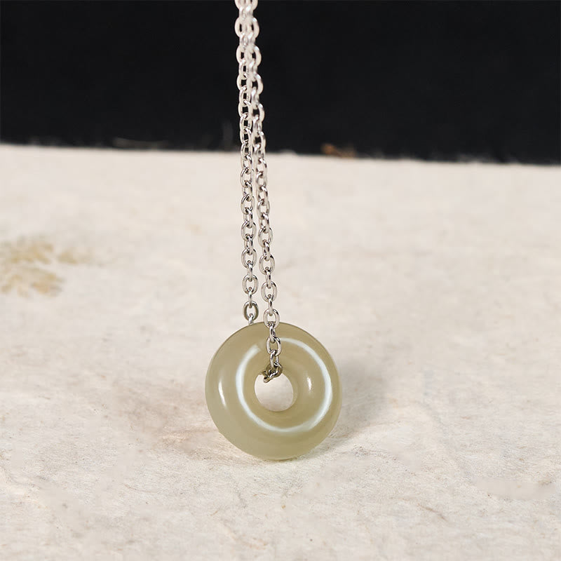 Fortune Jewel Natural Green Jade Peace Buckle Prosperity Necklace Pendant