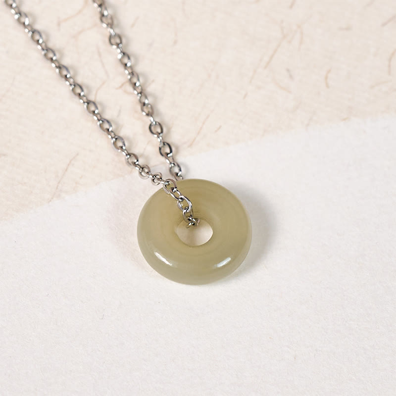 Fortune Jewel Natural Green Jade Peace Buckle Prosperity Necklace Pendant