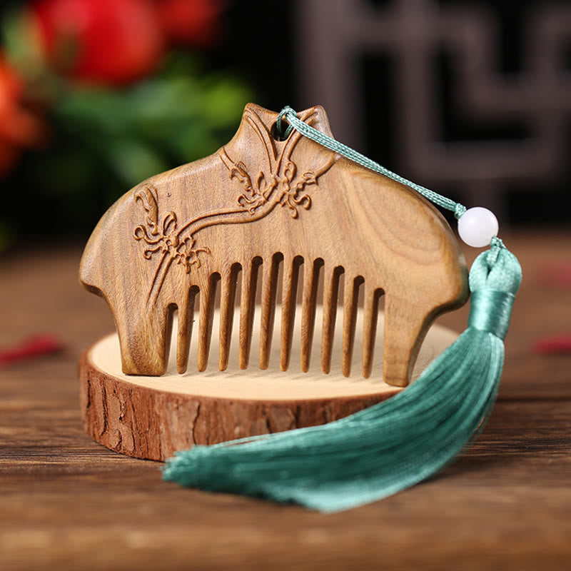 Fortune Jewel Green Sandalwood Fox Peony Flower Lotus Engraved Cure Tassel Comb Fortune Jewel