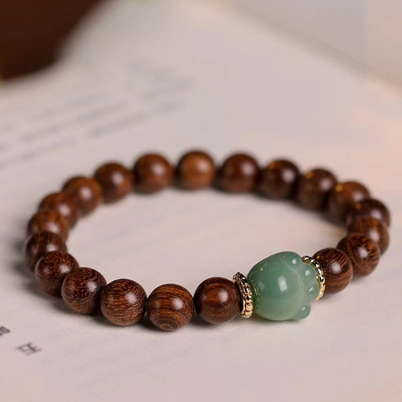 Fortune Jewel Sandalwood Lovely Cat Paw Protection Bracelet