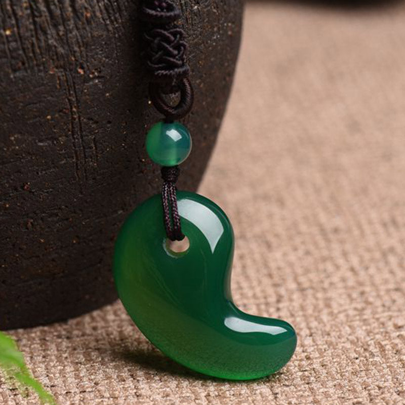 Fortune Jewel Red Agate Green Agate Moon Pattern Confidence Calm Necklace