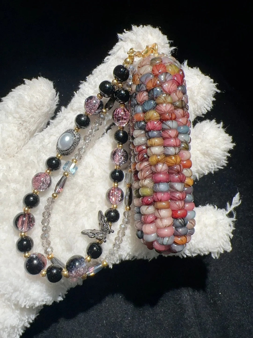 Colorful Bean & Black Vein Cracked Natural Corn Charms
