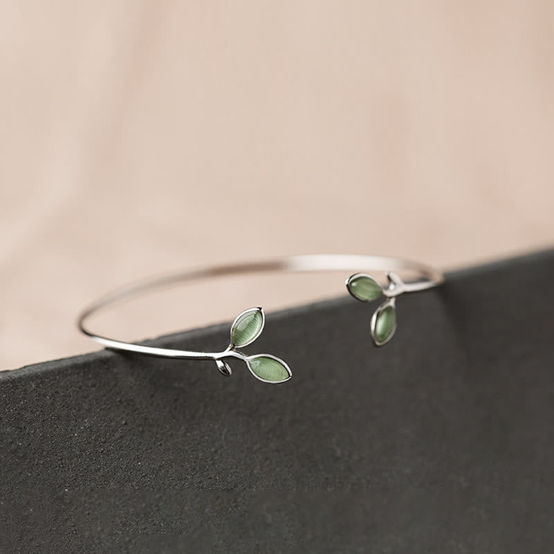 Fortune Jewel Leaf Pattern Cat Eye Support Cuff Bracelet Bangle
