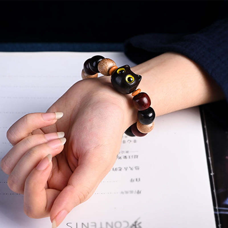 Fortune Jewel Small Leaf Red Sandalwood Ebony Wood Cute Cat Engraved Protection Bracelet