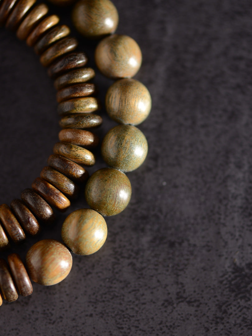 Green Sandalwood Tibetan Dzi Bead Charm Bracelet Prayer Beads
