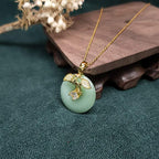Fortune Jewel Round Jade Leaf Blessing Fortune Necklace Chain Pendant