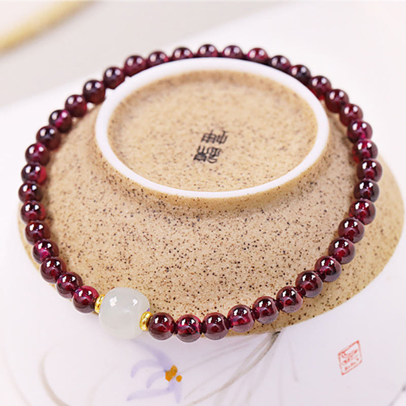 Fortune Jewel Natural Garnet Jade Bead Purification Bracelet