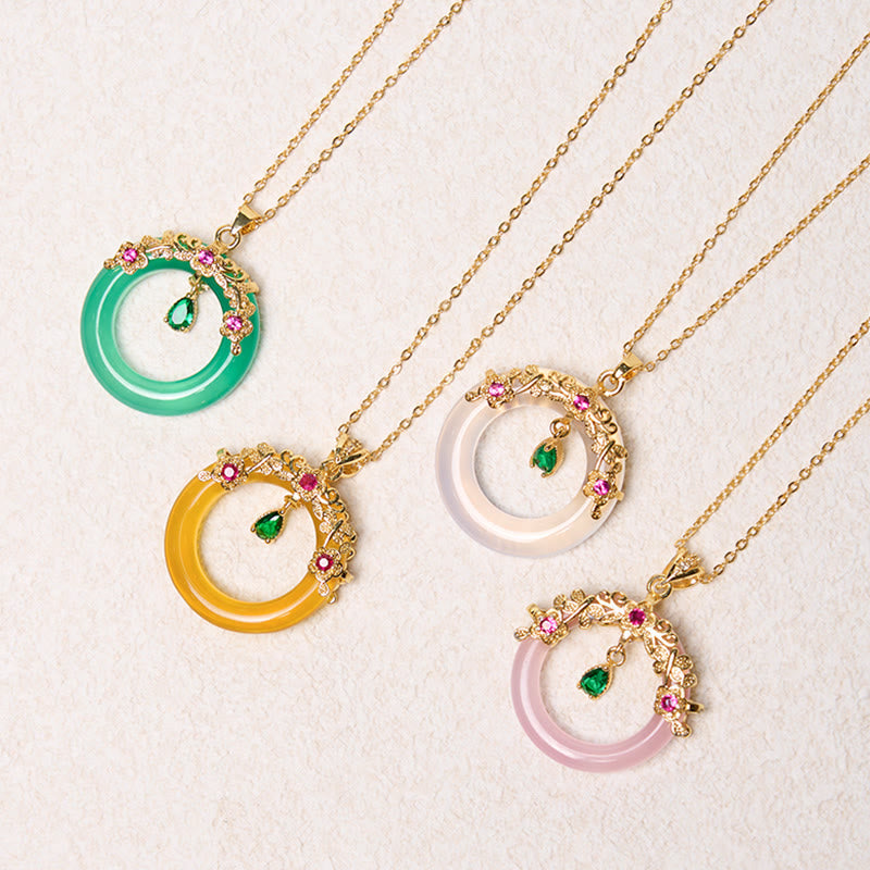 Fortune Jewel Green Chalcedony Peace Buckle Design Strength Necklace Pendant