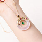 Fortune Jewel Green Chalcedony Peace Buckle Design Strength Necklace Pendant