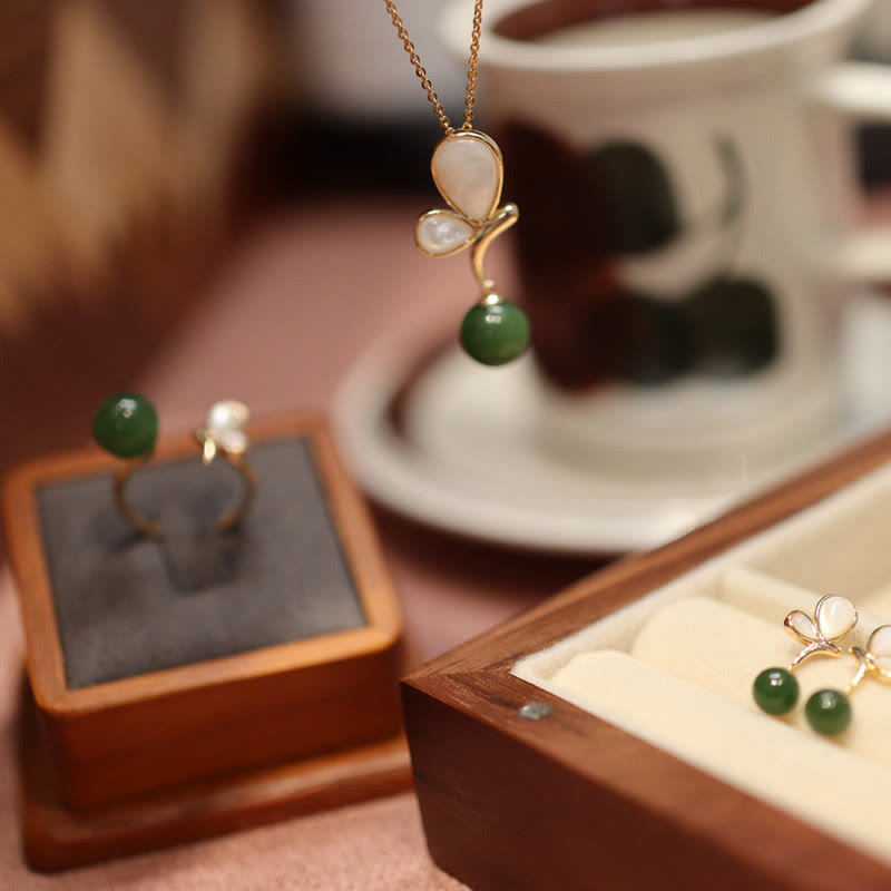 Fortune Jewel Natural Butterfly Tridacna Stone Cyan Jade Copper Plated Gold Calm Necklace Pendant Ring Earrings Set