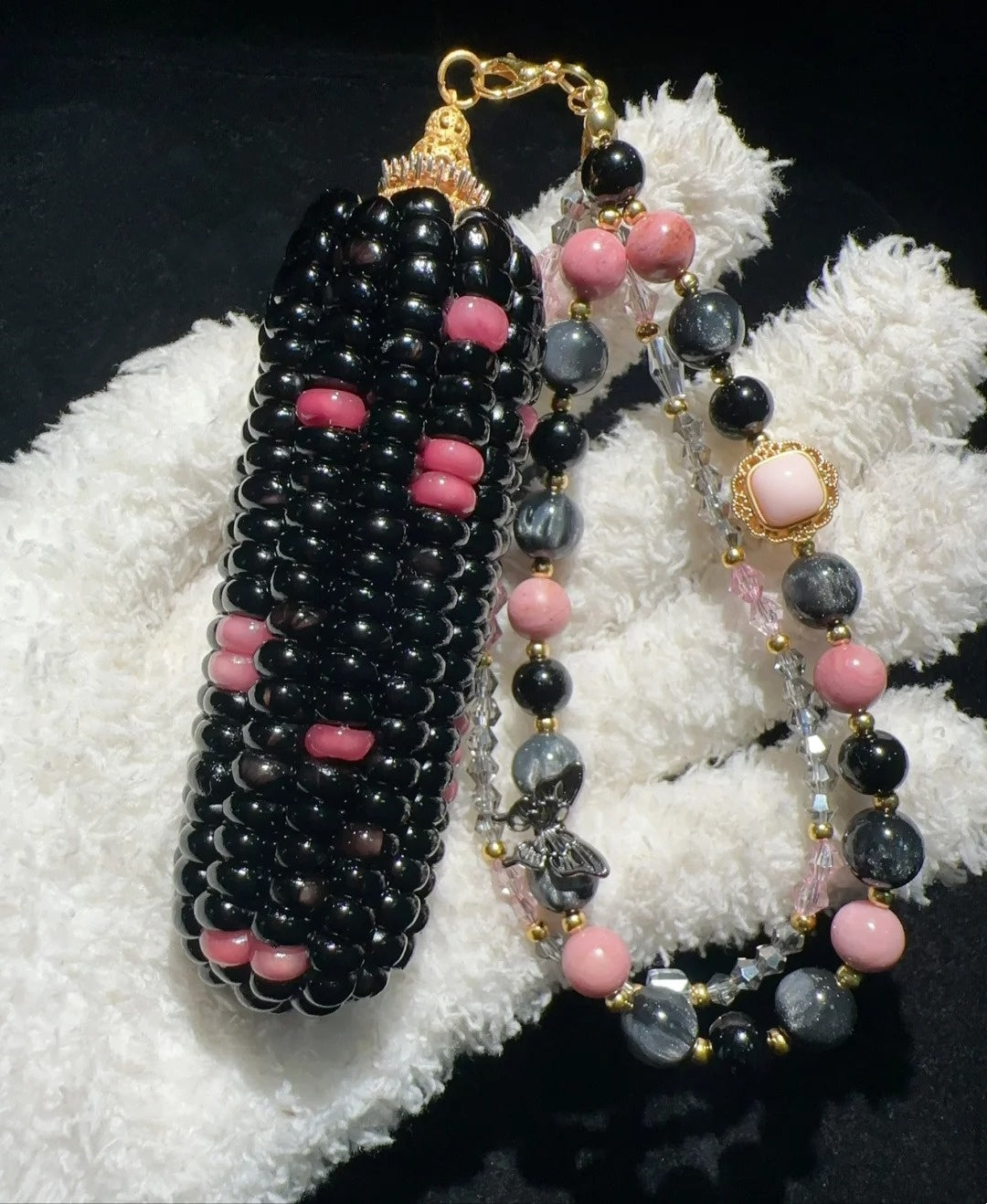 Pink-Dotted Black Corn Charms for Fidgeting & Relaxation