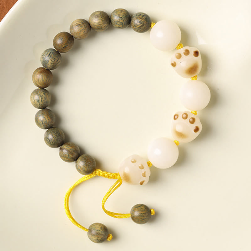 Fortune Jewel Natural Green Sandalwood Bodhi Seed Cat Paw Claw Cure Bracelet