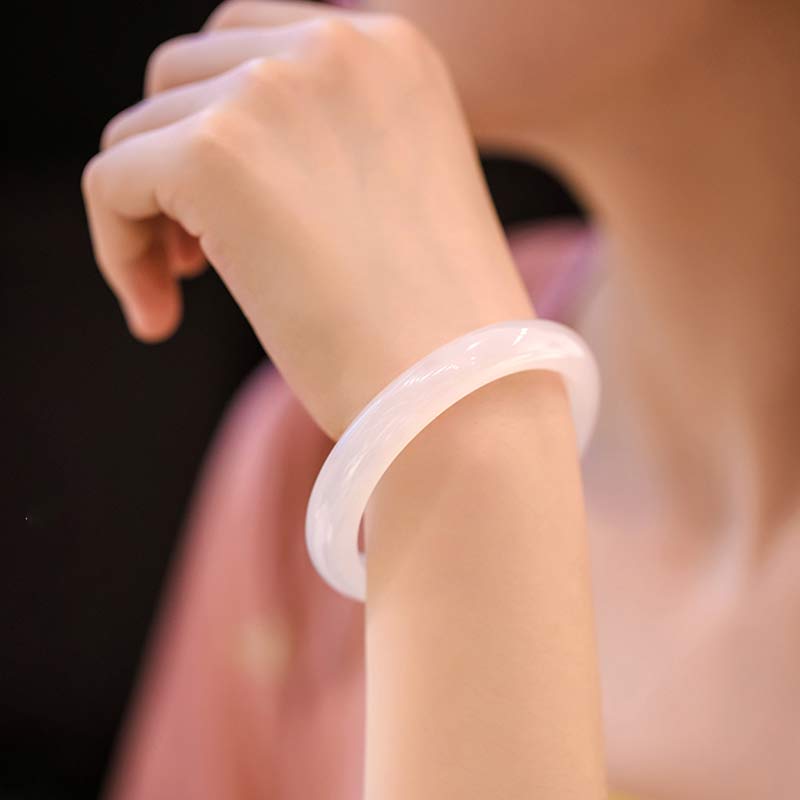 Fortune Jewel Natural Chalcedony Harmony Positive Bracelet Bangle