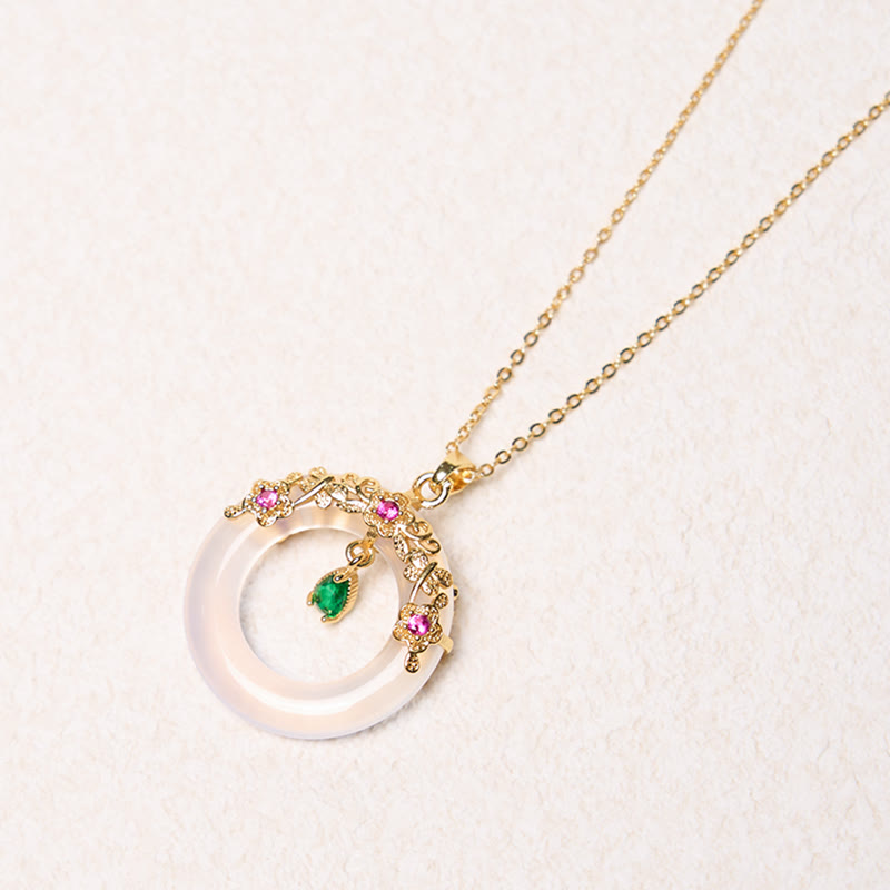 Fortune Jewel Green Chalcedony Peace Buckle Design Strength Necklace Pendant