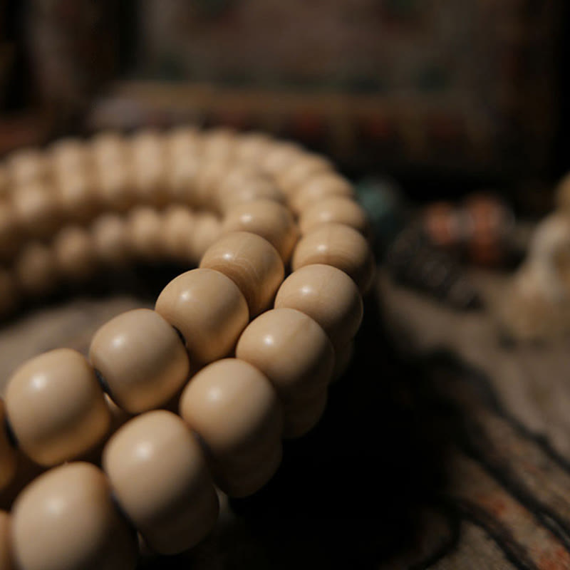 Fortune Jewel 108 Mala Beads Abelia Biflora Wood Warding Off Evil Spirits Wrist Mala