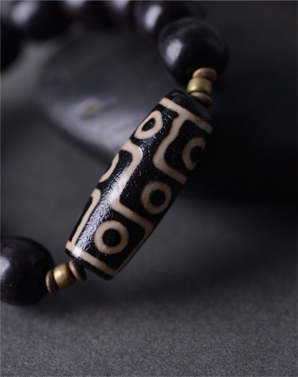 Ebony Tibetan Agate Dzi Beads Charm Bracelet