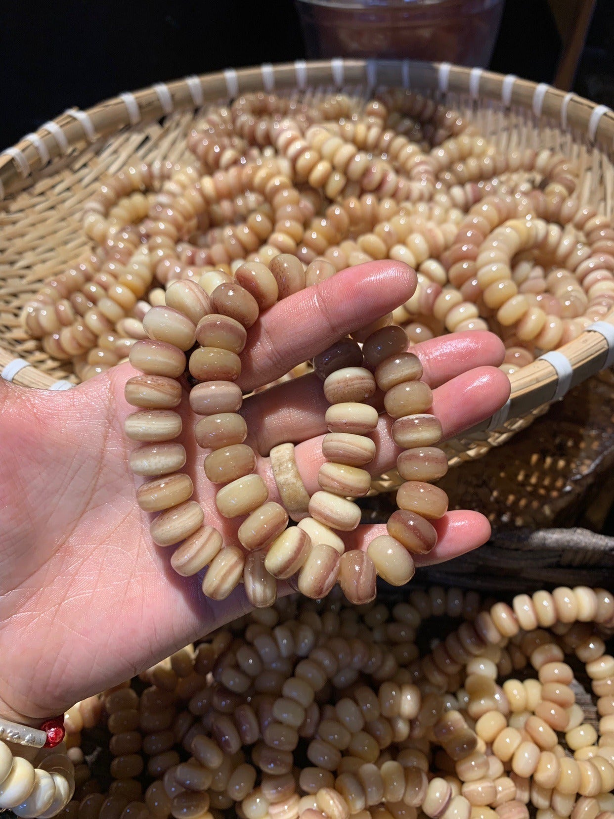 Camel Bone Flake Bracelet（12mm*8mm/13mm*7mm）
