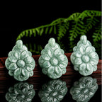 Fortune Jewel Natural Jade Kalanchoe blossfeldiana Flower Pattern Luck Necklace Pendant