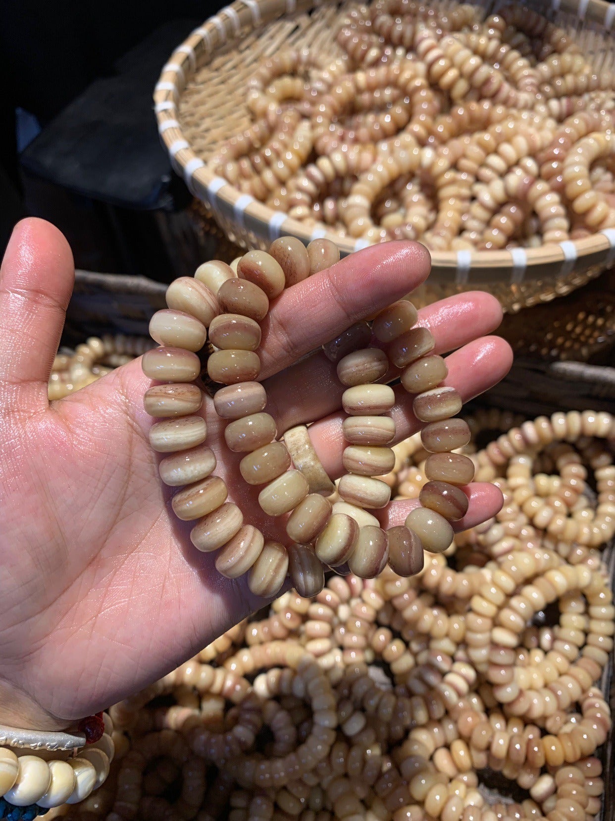 Camel Bone Flake Bracelet（12mm*8mm/13mm*7mm）