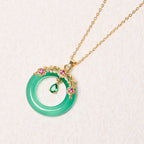Fortune Jewel Green Chalcedony Peace Buckle Design Strength Necklace Pendant