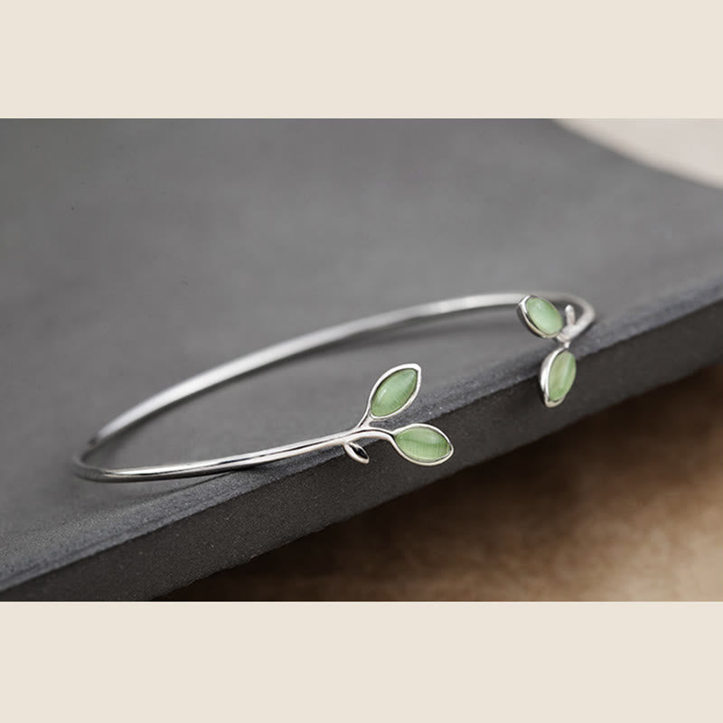 Fortune Jewel Leaf Pattern Cat Eye Support Cuff Bracelet Bangle