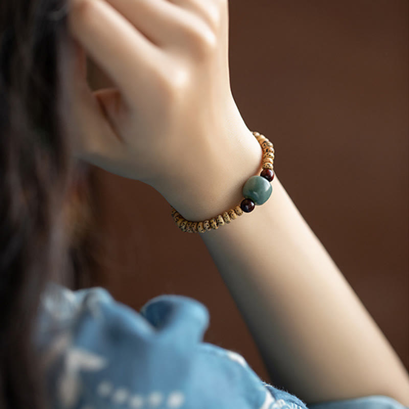 Fortune Jewel Bodhi Seed Small Leaf Red Sandalwood Wisdom Bracelet