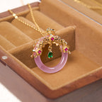 Fortune Jewel Green Chalcedony Peace Buckle Design Strength Necklace Pendant